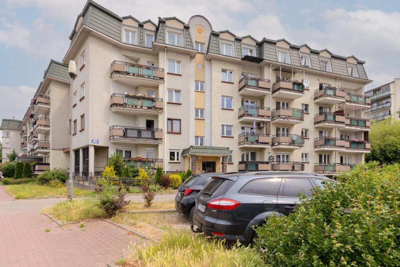 Spacious & Quiet 1 Bedroom Apartment In Pruszkow By Noclegi Renters 外观 照片