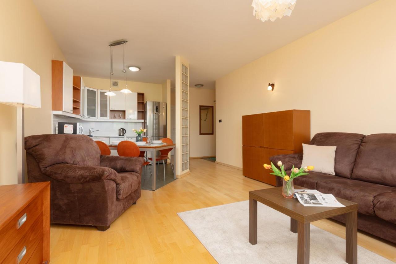 Spacious & Quiet 1 Bedroom Apartment In Pruszkow By Noclegi Renters 外观 照片